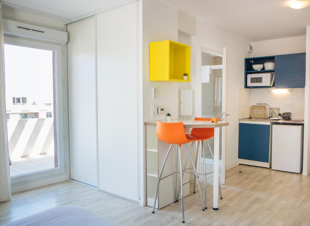 Aparthotel Twenty's Business Flats Nîmes Trigone Extérieur photo