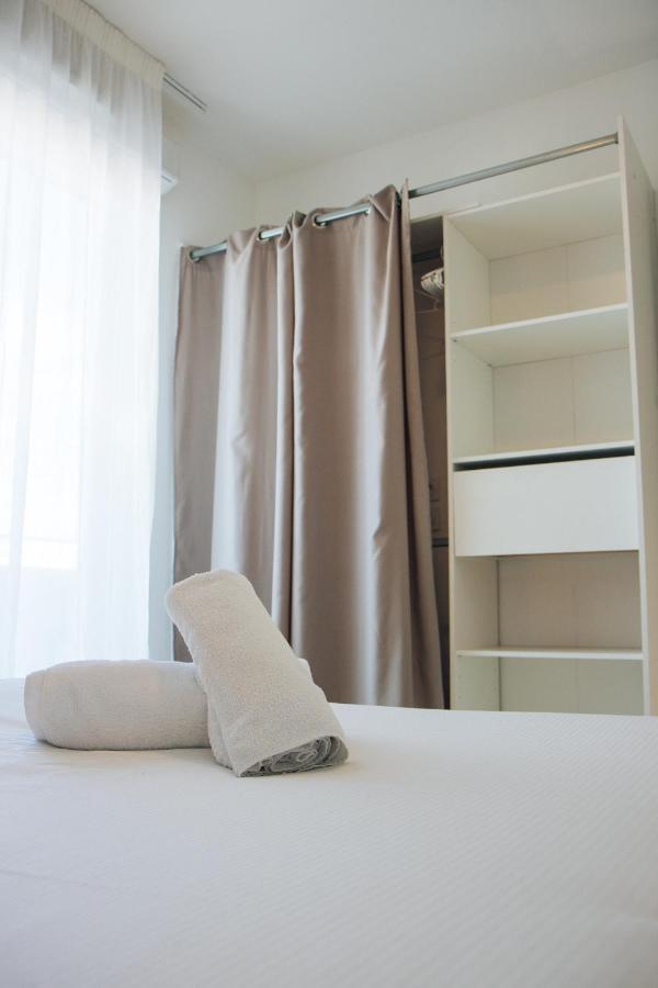 Aparthotel Twenty's Business Flats Nîmes Trigone Extérieur photo